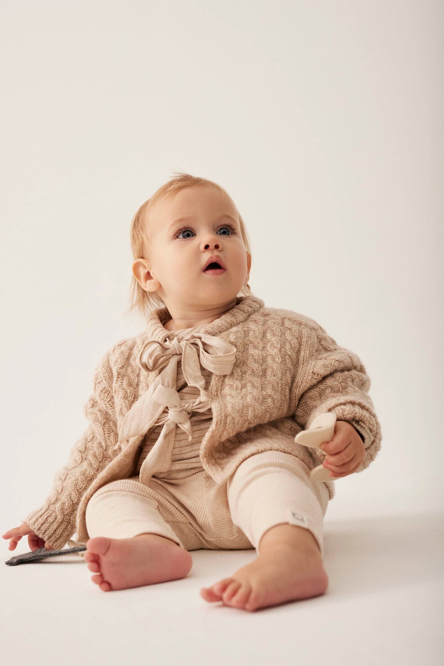 Cozmo baby bow cardigan (SZ 18-24m)