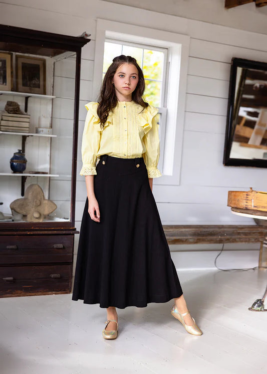 La Nina Banana Lace Trim Shirt ( Sz 12-20)