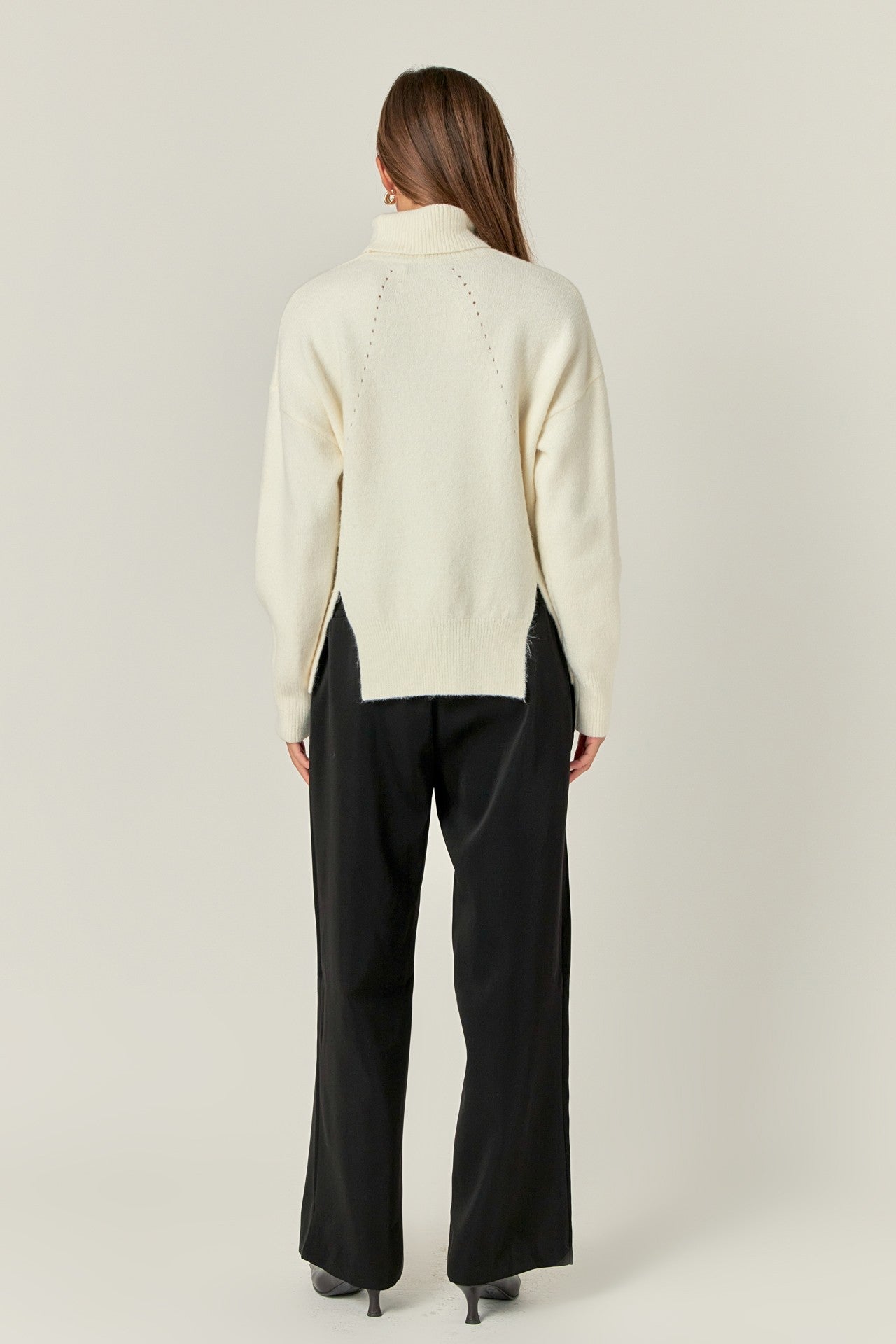 English Factory slit detail turtleneck (SZ XS-L)