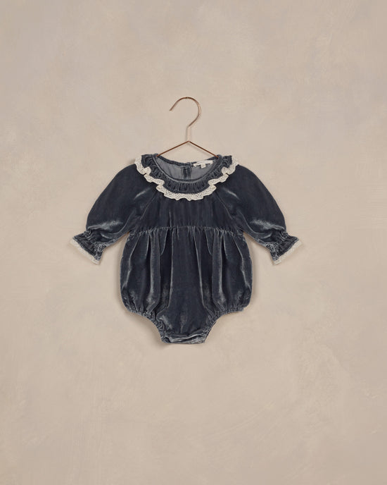 Noralee088 midnight  Romper (SZ 6-18m)