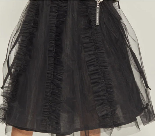 Little Creative dreamful black skirt (SZ 12yr-M)