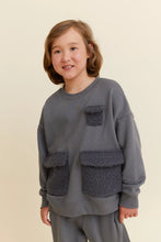 Load image into Gallery viewer, OXOX sweat w/ pockets (SZ 2-12)
