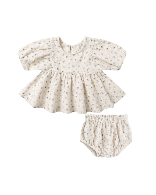 Quincy Mae441 francy set (SZ 12m-3yr)
